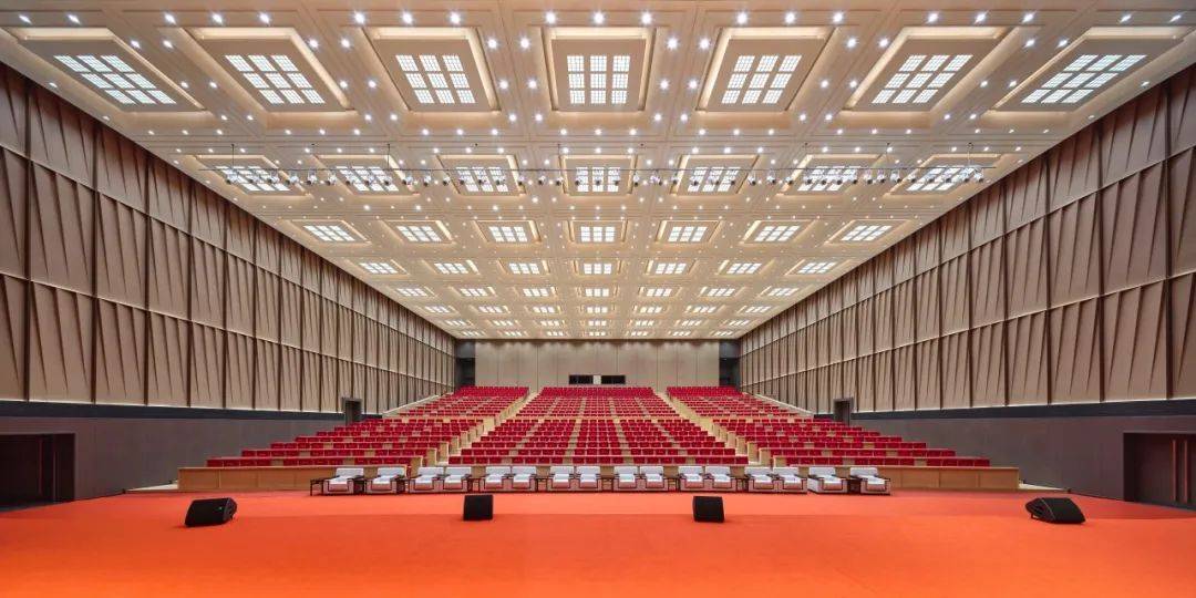 黄河三角洲农产品交易服务中心 / 浙江大学建筑设计研究院